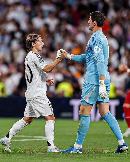 马卡:皇马在冬窗不会有大动作 但伊斯科可能会离队